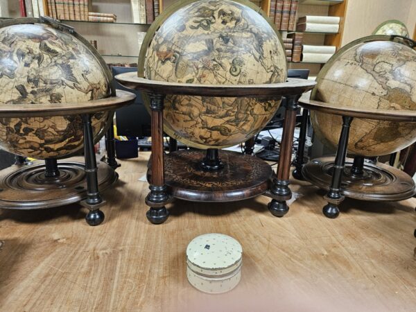 Miniature Travel Planetarium. A complete model of our solar system - Image 6