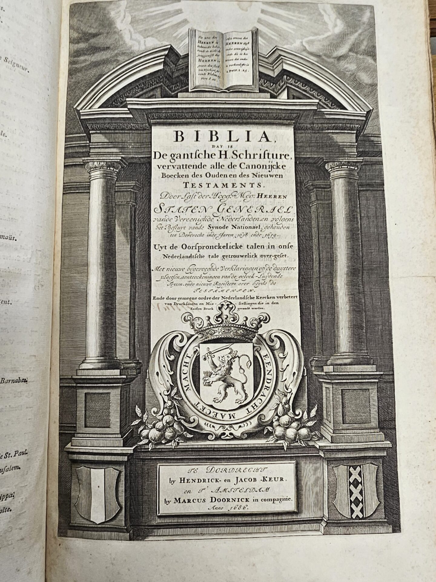 Dutch States-Bible, with silver clasps in the shape of a large shell and 252 engravings. – Bild 5